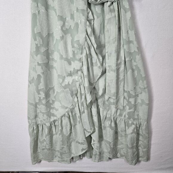 Lulu's Jacquard Short Sleeve Wrap Midi Dress S Blissfully Sage Green Ruffle - Picture 4 of 12